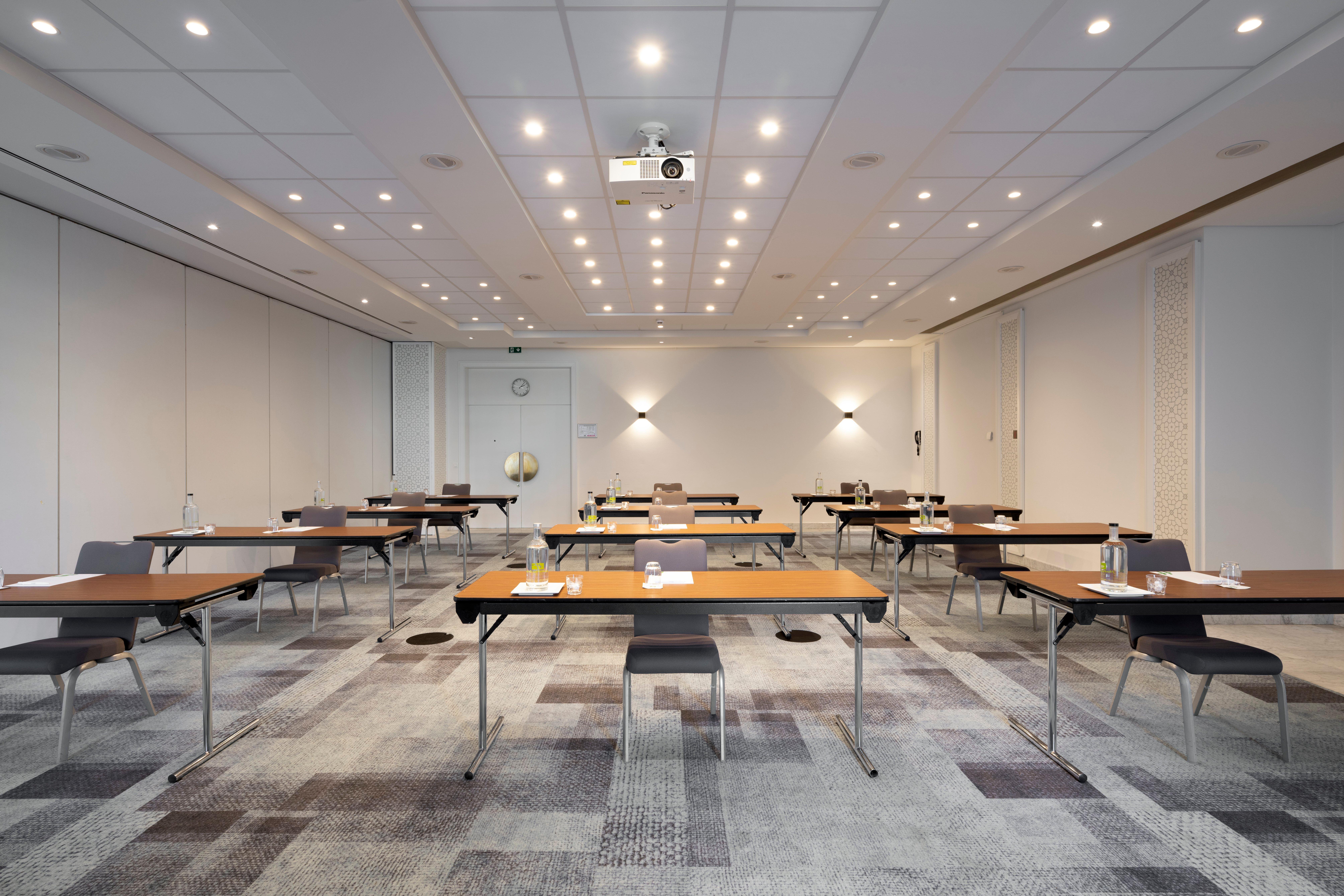 Holiday Inn Hasselt By Ihg Εξωτερικό φωτογραφία