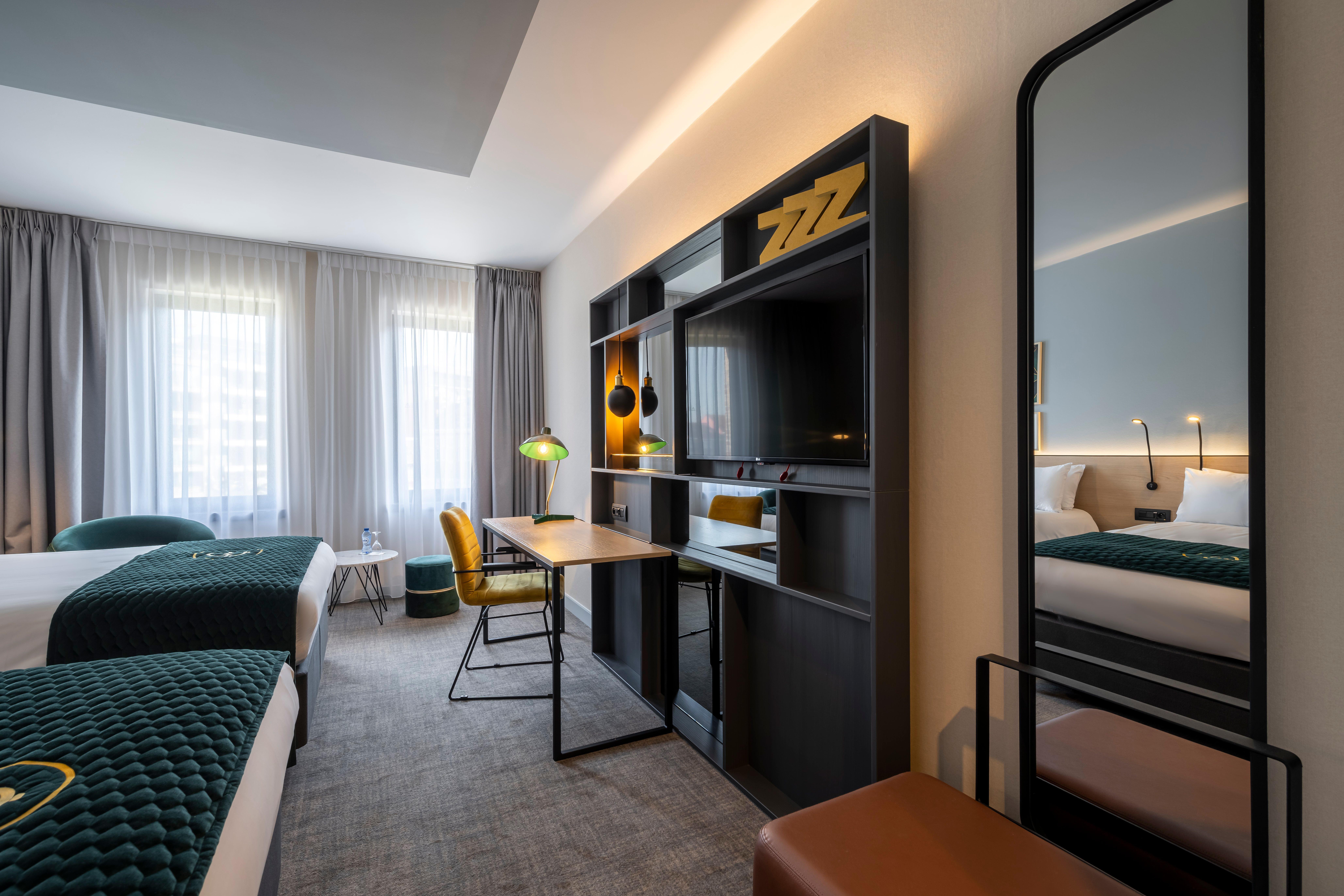 Holiday Inn Hasselt By Ihg Εξωτερικό φωτογραφία